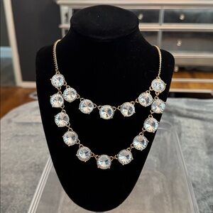 Elegant Gold and Crystal Necklace